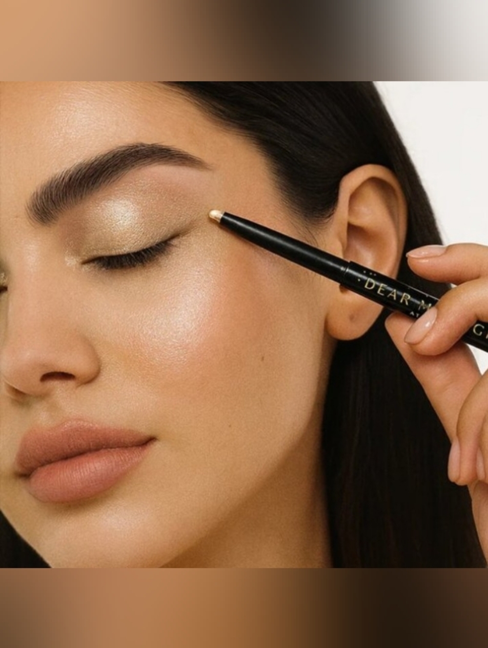 Dear Midnight Atelier Dual Ended Eyeshadow Stick + Blender - Champagne Dream